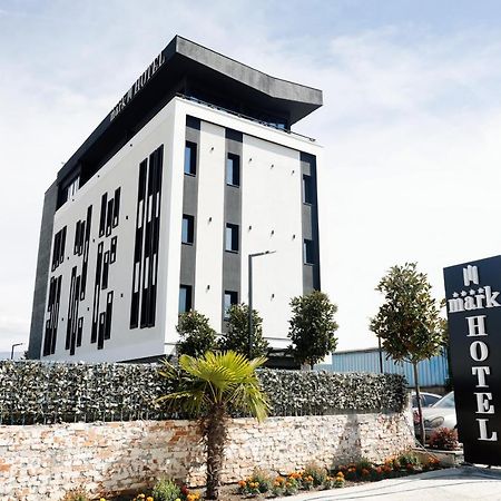 Mark Hotel Tirana Bërxull المظهر الخارجي الصورة