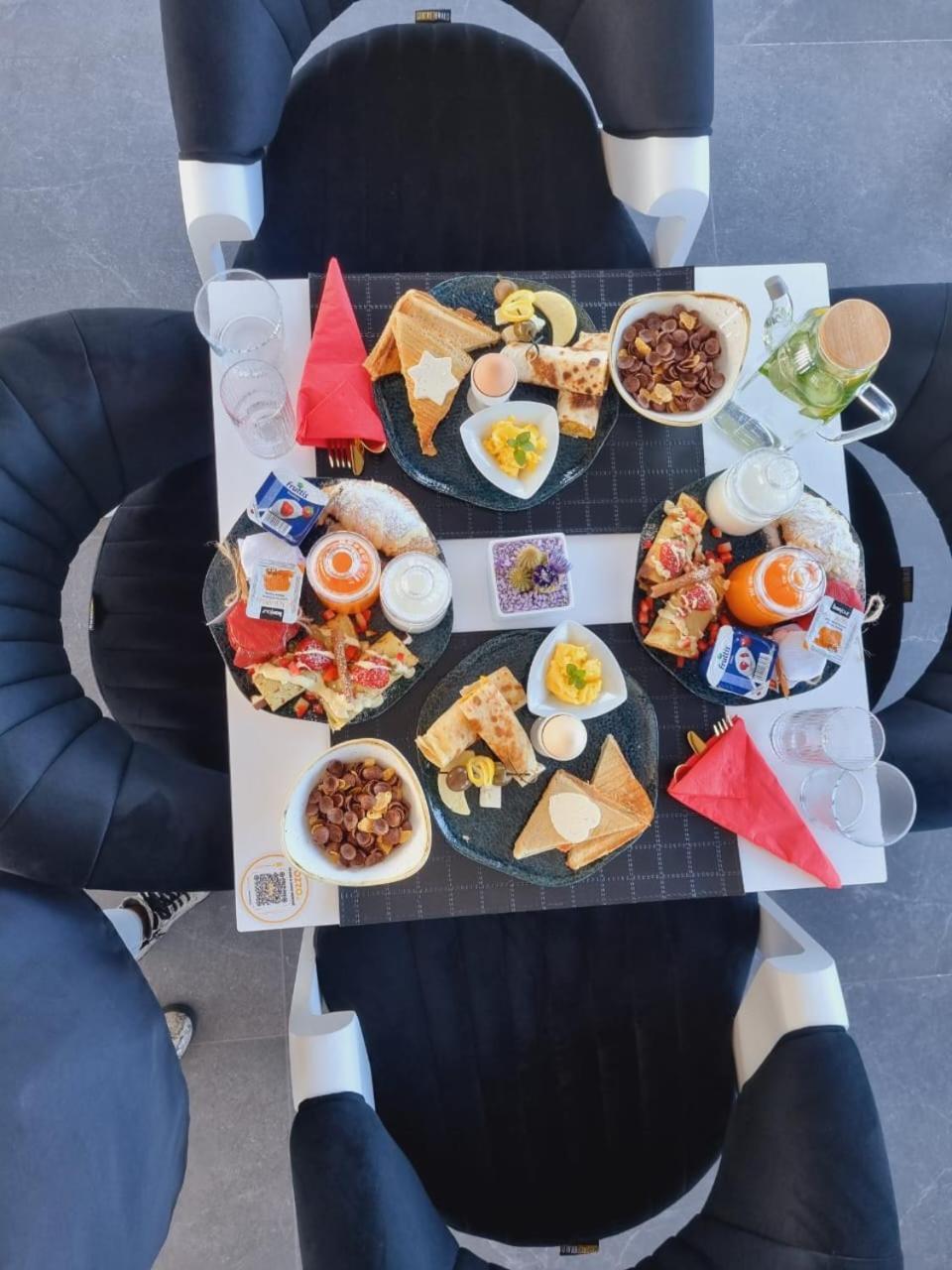 Mark Hotel Tirana Bërxull المظهر الخارجي الصورة